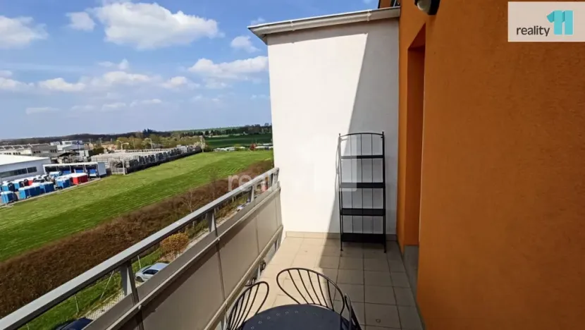 Pronájem bytu 2+kk, Praha - Uhříněves, U uhříněveské obory, 43 m2
