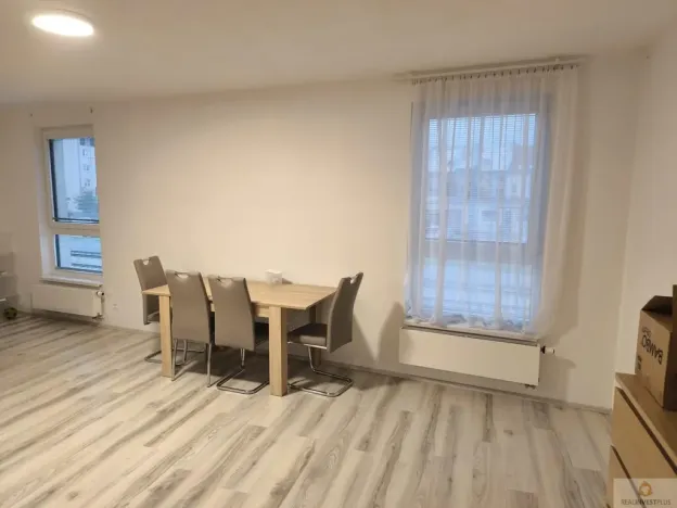 Pronájem bytu 2+kk, Olomouc, Eduarda Hamburgera, 76 m2