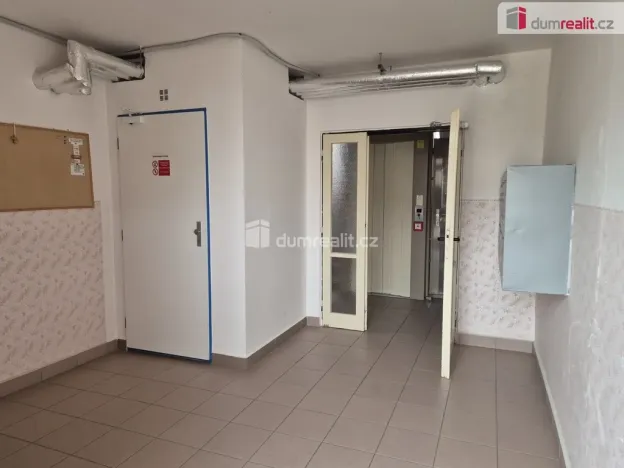 Pronájem bytu 2+1, Velešín, Družstevní, 50 m2