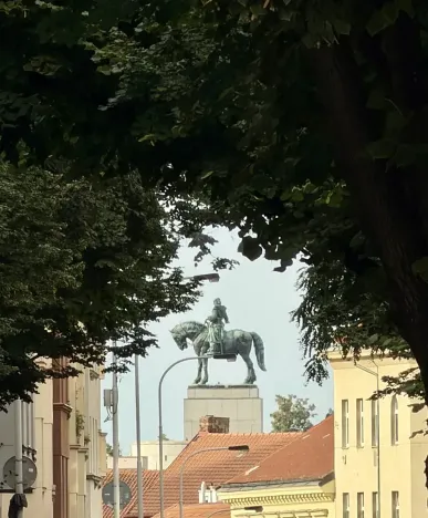 Pronájem bytu 2+kk, Praha - Vinohrady, Velehradská, 48 m2