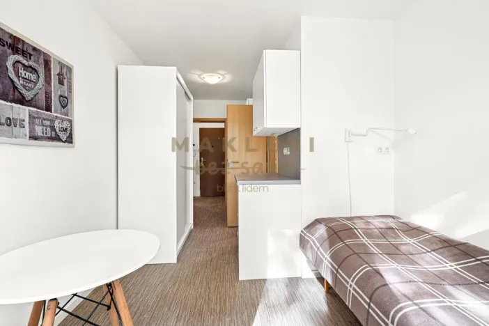 Prodej bytu 4+1, Praha - Kobylisy, Šimůnkova, 77 m2