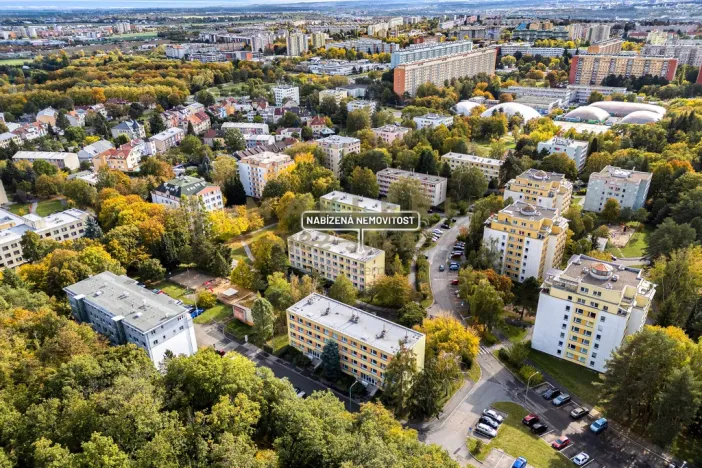 Prodej bytu 4+1, Praha - Kobylisy, Šimůnkova, 77 m2