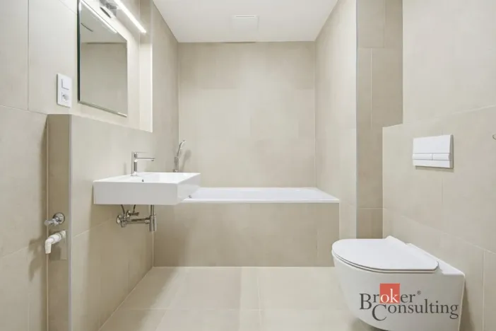 Pronájem bytu 2+kk, Hradec Králové, Na Střezině, 48 m2