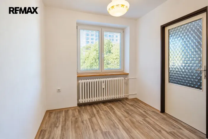 Pronájem bytu 3+1, Náchod - Běloves, Družstevní, 65 m2