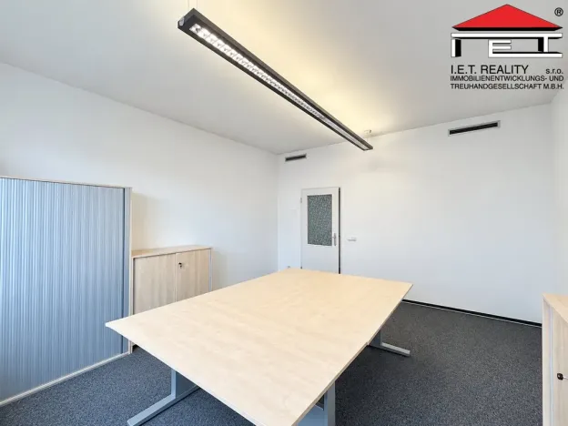 Pronájem kanceláře, Brno, Vídeňská, 272 m2