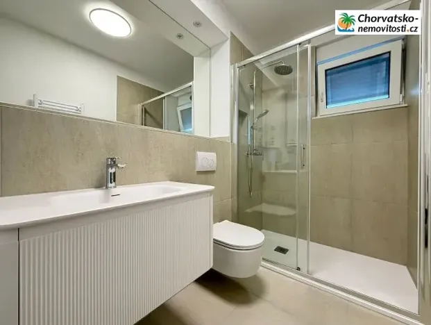 Prodej bytu 2+kk, Novalja, Chorvatsko, 73 m2