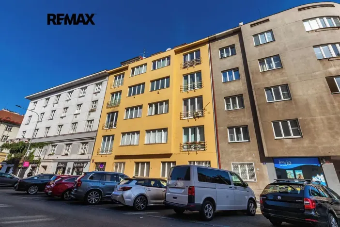 Pronájem bytu 2+1, Praha - Dejvice, Kafkova, 77 m2