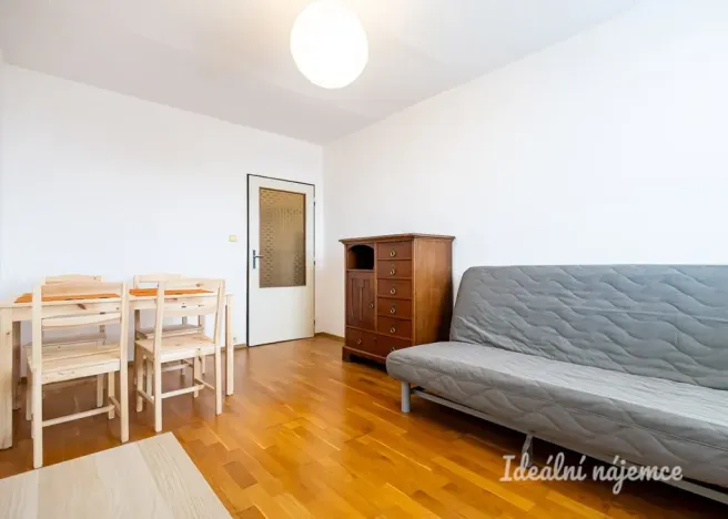 Pronájem bytu 2+kk, Praha - Čakovice, Cukrovarská, 40 m2