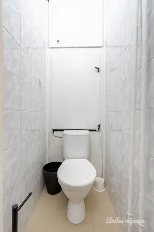 Pronájem bytu 1+kk, Praha - Žižkov, Pod lipami, 20 m2