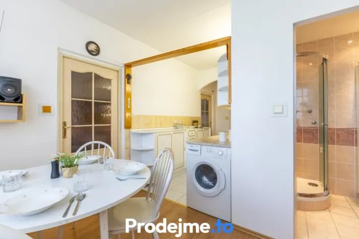Prodej bytu 3+1, Třebíč, Okružní, 68 m2