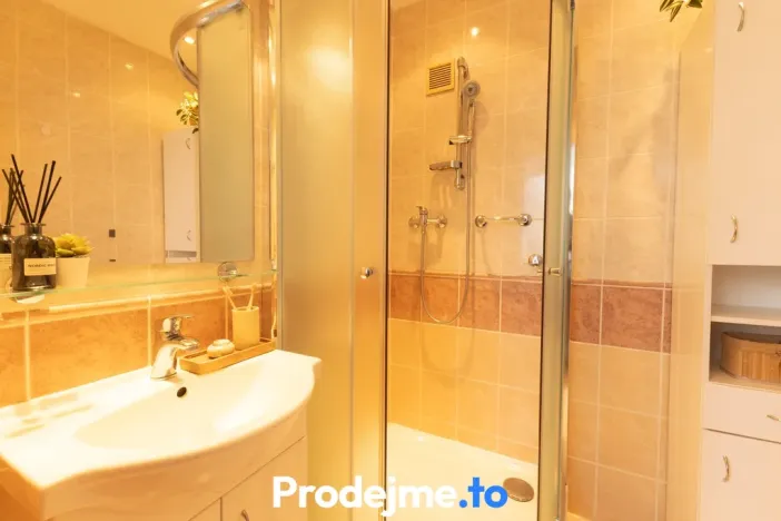 Prodej bytu 3+1, Třebíč, Okružní, 68 m2