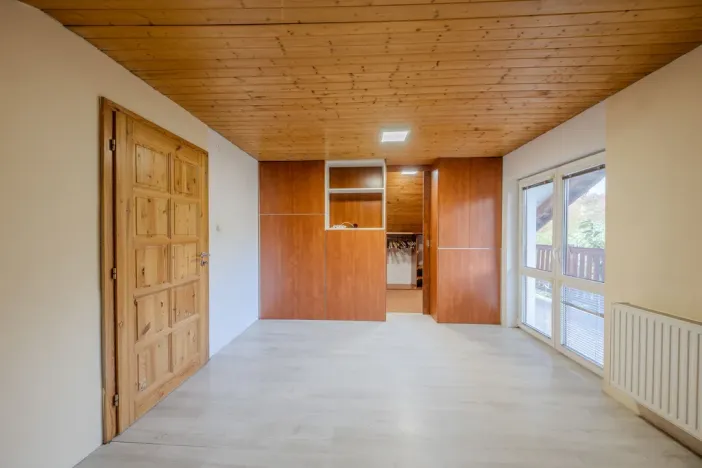Prodej rodinného domu, Komňa, 182 m2