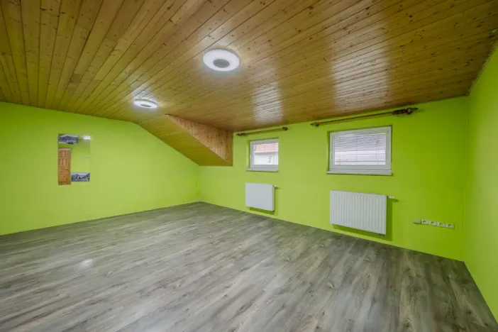 Prodej rodinného domu, Komňa, 182 m2