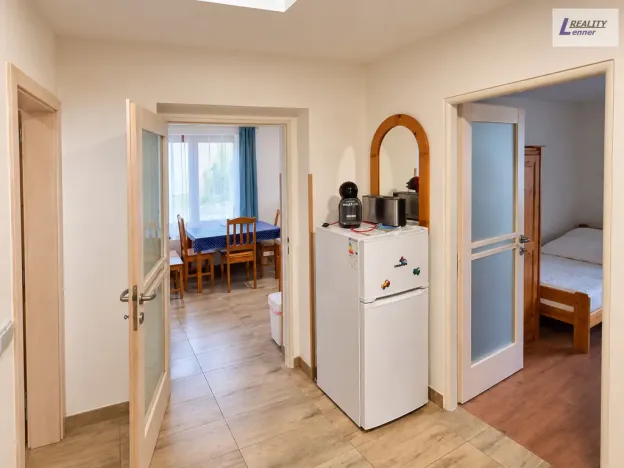 Pronájem bytu 2+1, Těchařovice, 62 m2