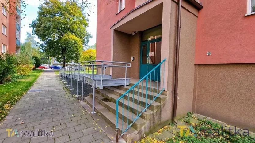 Prodej bytu 1+1, Havířov, Kosmonautů, 36 m2