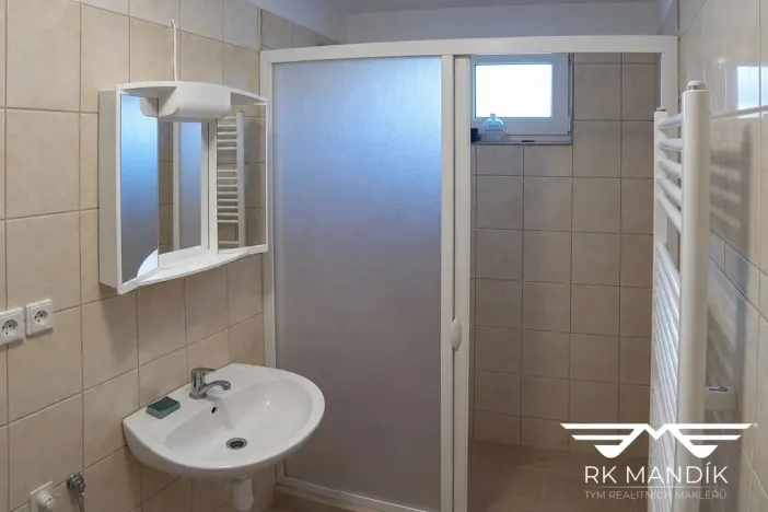 Prodej chaty, Babice, Na Bahýnkách, 121 m2