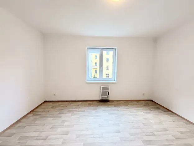 Pronájem bytu 1+1, Plzeň, Sladkovského, 37 m2