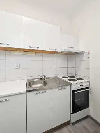 Pronájem bytu 1+1, Krnov - Pod Cvilínem, Svatováclavská, 40 m2