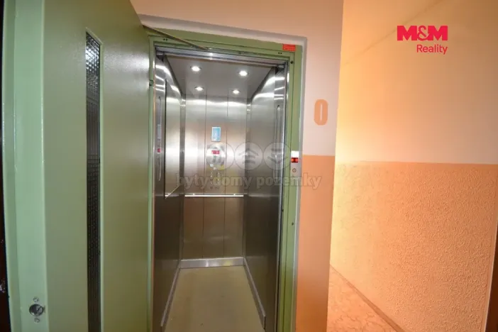 Prodej bytu 2+1, Jablonec nad Nisou - Mšeno nad Nisou, Mozartova, 56 m2