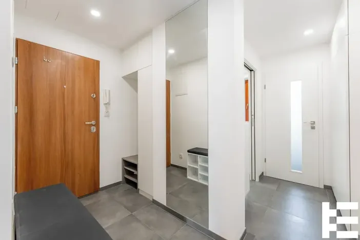 Prodej bytu 3+kk, Praha - Kbely, Martinická, 57 m2