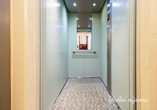 Pronájem bytu 2+kk, Praha - Horní Měcholupy, Boloňská, 43 m2