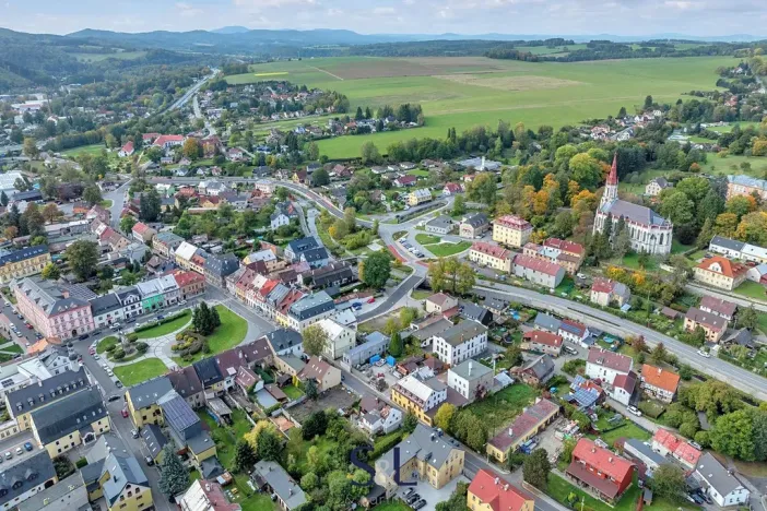 Prodej komerčního pozemku, Chrastava, 1009 m2