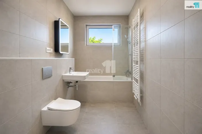 Pronájem bytu 2+kk, Praha - Hlubočepy, 56 m2