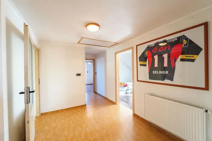 Prodej rodinného domu, Perná, 258 m2