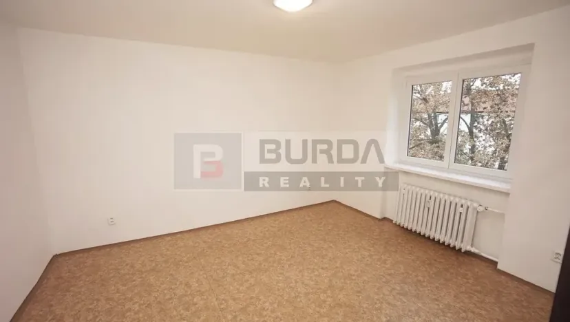 Pronájem bytu 1+1, Neratovice, 30 m2