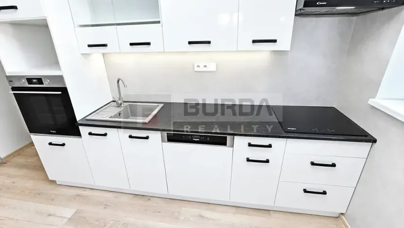 Pronájem bytu 2+1, Neratovice, 54 m2