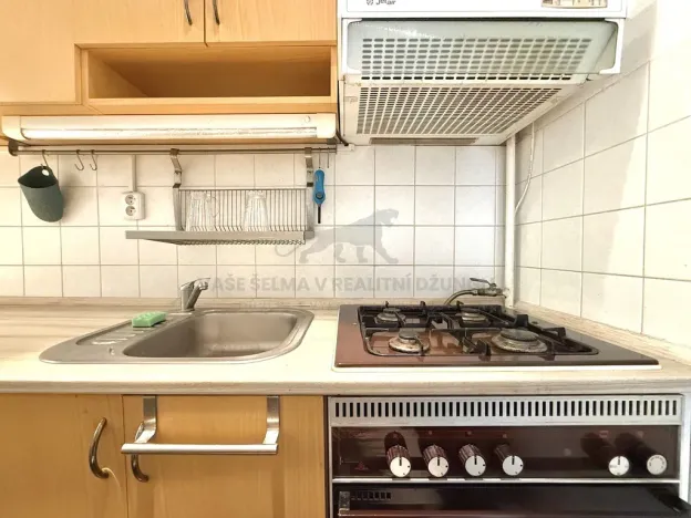 Pronájem bytu 1+kk, Praha - Strašnice, Za poštou, 32 m2