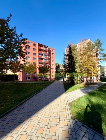 Prodej bytu 3+1, Vsetín, Okružní, 62 m2