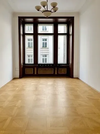 Pronájem kanceláře, Praha - Nové Město, Spálená, 81 m2