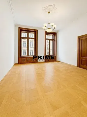 Pronájem kanceláře, Praha - Nové Město, Spálená, 80 m2