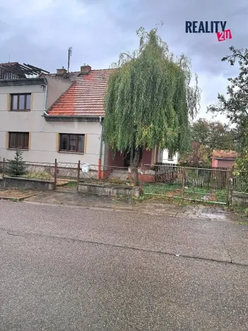 Prodej vícegeneračního domu, Dobromilice, 156 m2