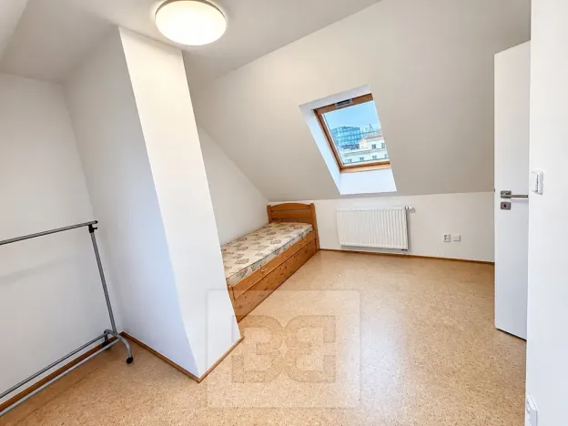 Pronájem bytu 4+kk, Praha, 99 m2