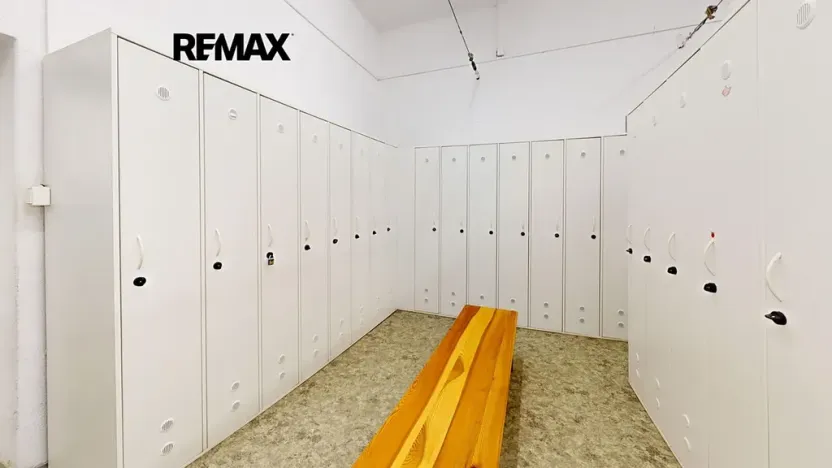 Prodej výrobních prostor, Hlinsko, Wilsonova, 2147 m2