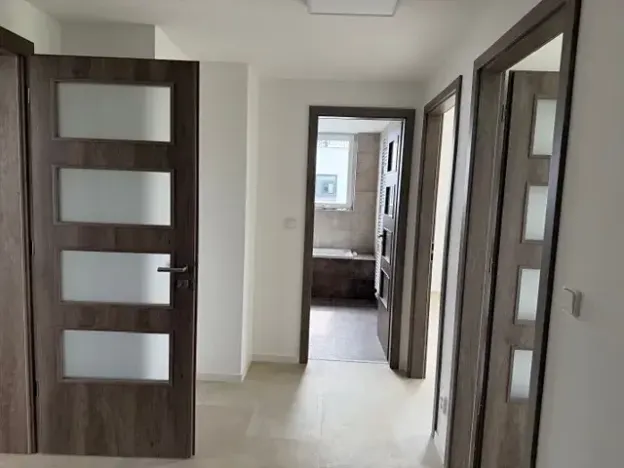 Pronájem bytu 3+kk, Mnichovo Hradiště, V Cestkách, 95 m2