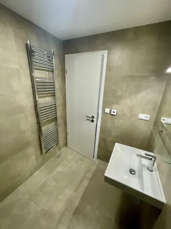 Pronájem bytu 1+kk, Praha - Kbely, Generála Bočka, 34 m2