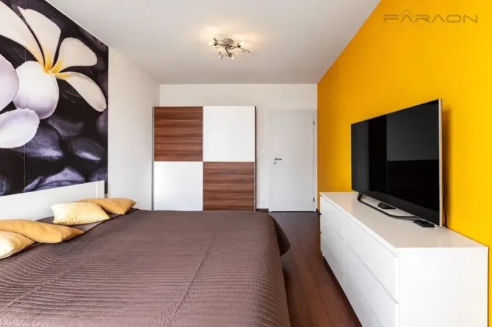 Prodej bytu 2+kk, Praha - Hrdlořezy, Nad Smetankou, 70 m2