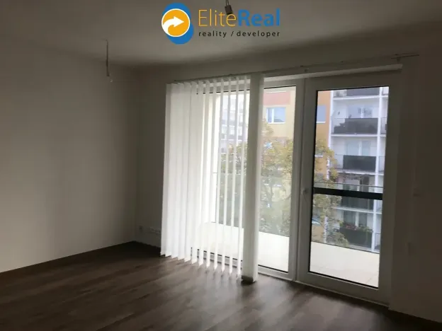 Pronájem bytu 2+kk, Olomouc, Varšavské nám., 40 m2