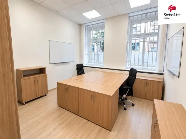 Pronájem kanceláře, Praha - Vinohrady, Rumunská, 151 m2