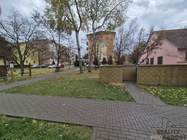 Pronájem bytu 1+1, Valtice, Lázeňská, 33 m2