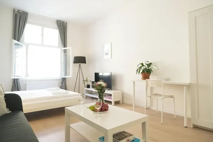 Pronájem bytu 1+kk, Praha - Žižkov, Štítného, 36 m2