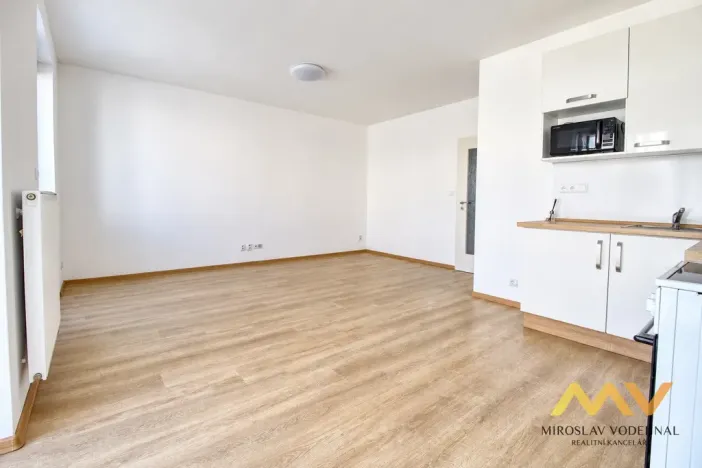 Pronájem bytu 2+kk, Hradec Králové - Svobodné Dvory, K Meteoru, 59 m2