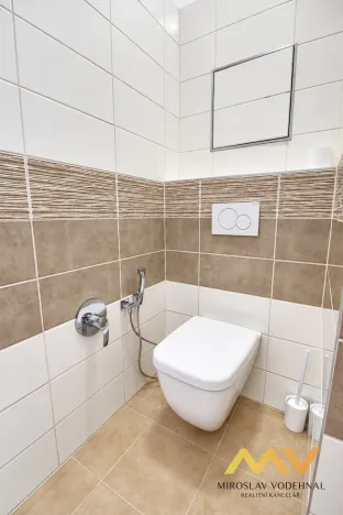 Pronájem bytu 2+kk, Hradec Králové - Svobodné Dvory, K Meteoru, 59 m2