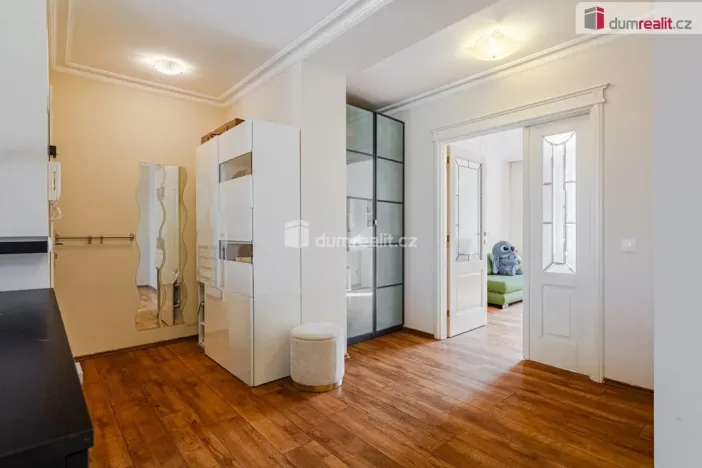 Prodej bytu 3+kk, Karlovy Vary, Moskevská, 75 m2