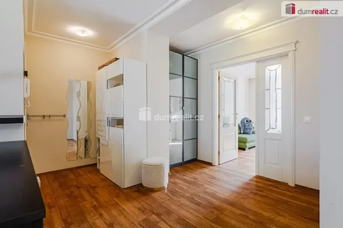 Prodej bytu 3+kk, Karlovy Vary, Moskevská, 75 m2