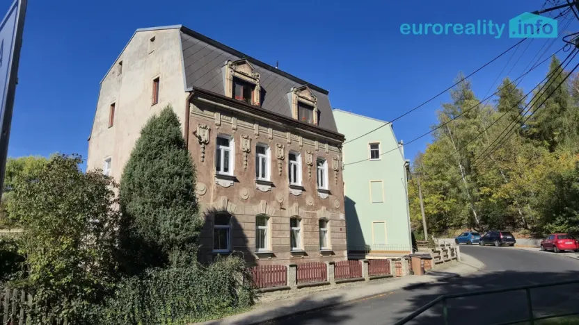 Prodej bytu 3+1, Dalovice, Borská, 73 m2