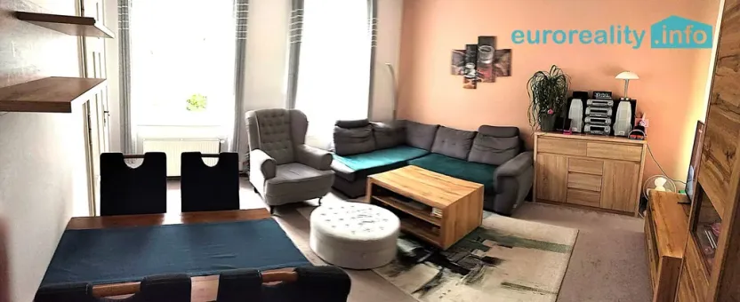 Prodej bytu 3+1, Dalovice, Borská, 73 m2